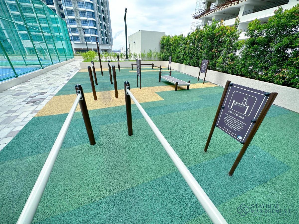 Bali Residences Sea View Suites Melaka Exterior foto